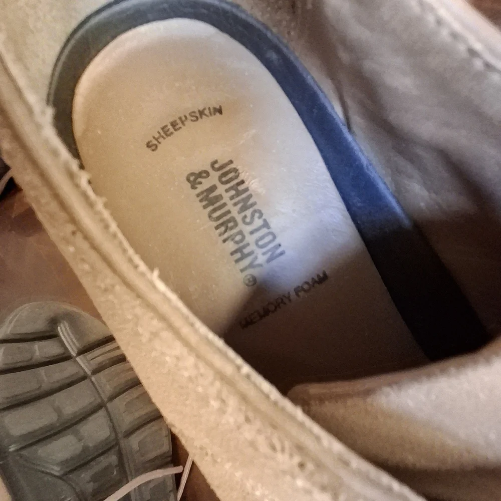Men's Tan Suede Oxford Shoes - Picture 8 of 10